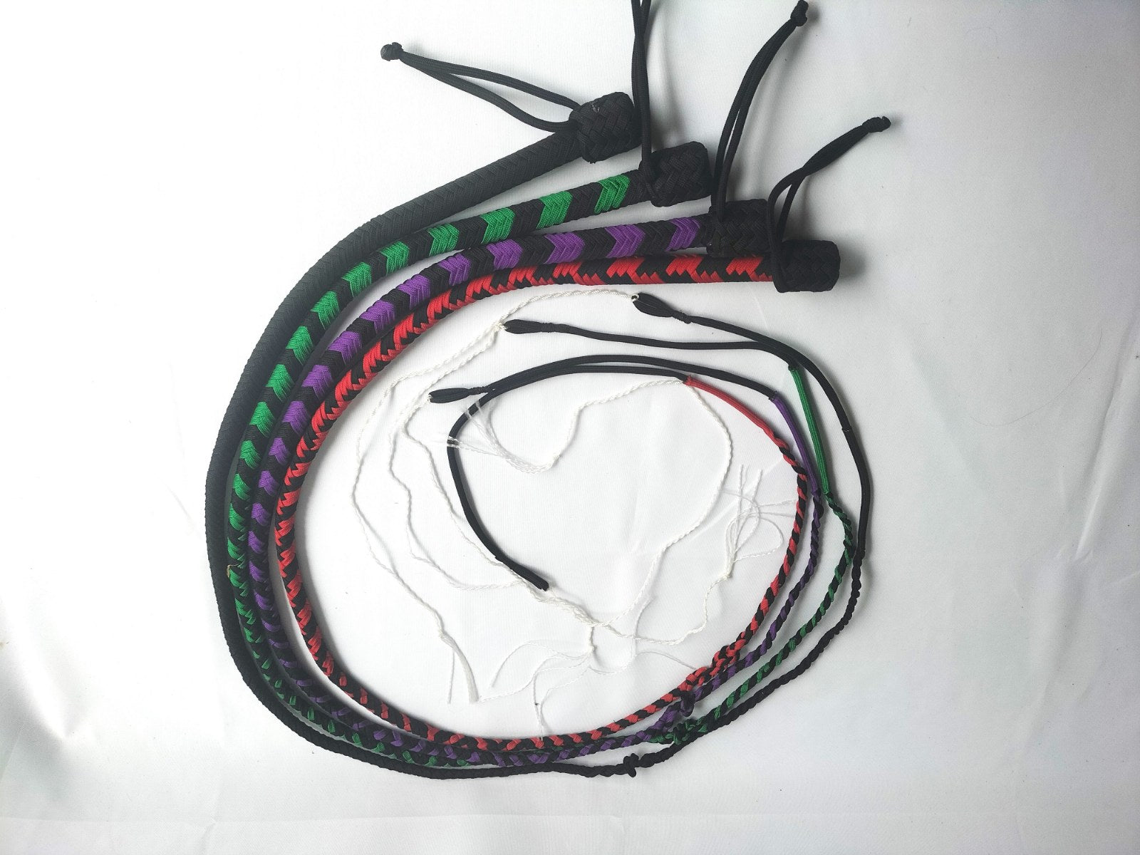Paracord 2 foot bullwhip (diverse kleuren) - SM - speeltjes