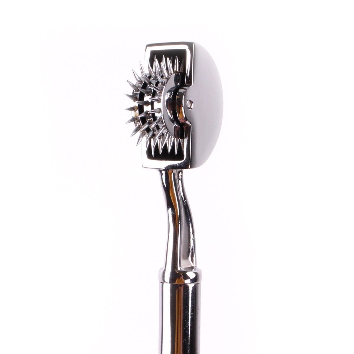 dankzij-deze-mooie-set-pinwheels-in-een-stevige-en-mooie-etui-heb-je-steeds-je-variatie-aan-pinwheels-bij-de-hand-of-je-nu-een-single-wheel-een-duo-wheel-een-triple-wheel-of-een-5-pinwheel-wilt-gebruiken-ze-zittener-allemaal-in-verwissel-simpel-het-handvat-en-je-bent-klaar-5