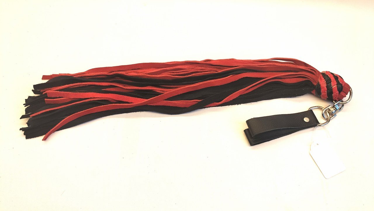 POI Flogger 50 Falls Rood/Zwart Suede - Point of Impact Zweep 64cm - BDSM - SM - speeltjes