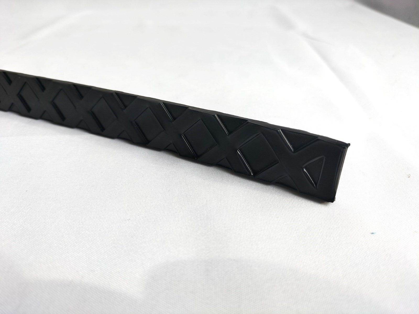 PVC slapper met reliëf (smal) - SM - speeltjes