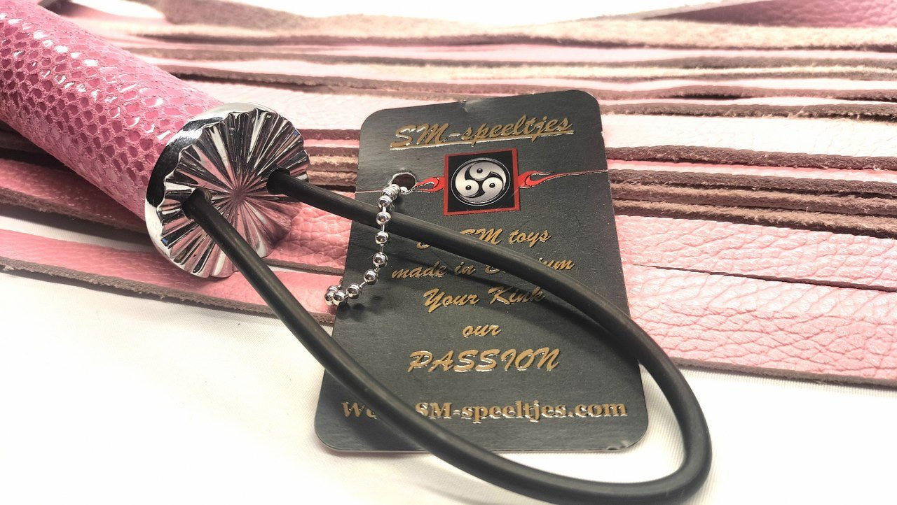 Roze Lederen Flogger 36 Falls – Handgemaakt voor Impact Play - Impact Play - SM - speeltjes