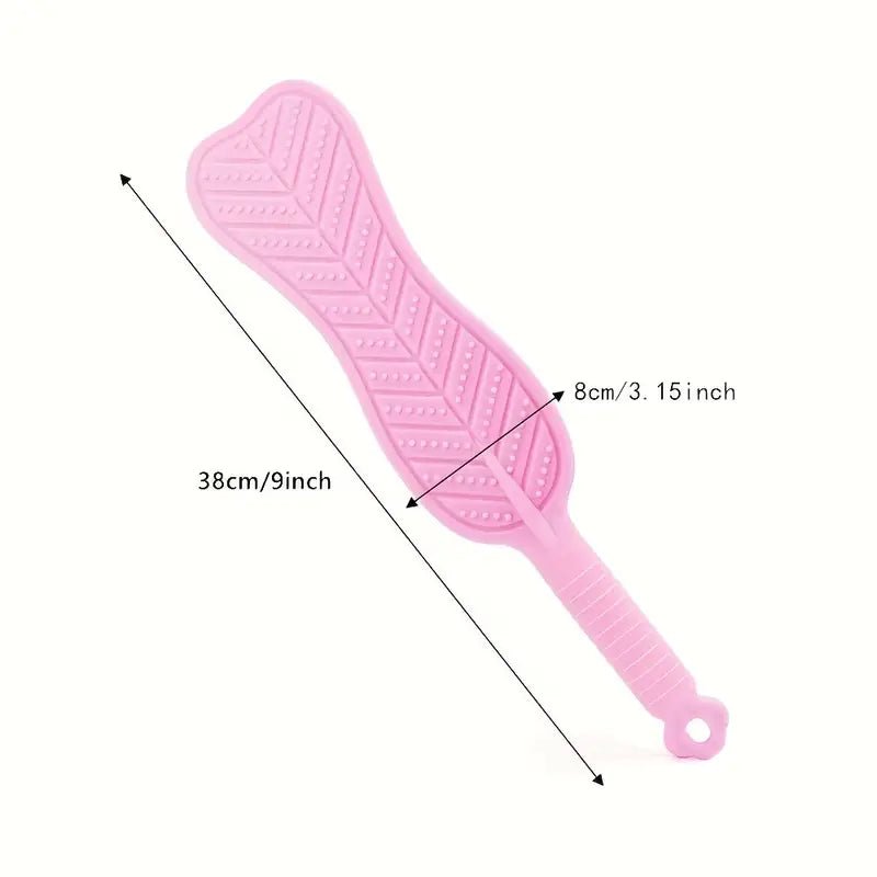 leuke-roze-silicone-paddel-waar-je-zeker-indruk-zal-mee-maken-bij-je-speelpartner-hij-is-voorzien-aan-beide-kanten-van-allemaa-kleine-noppen-zodat-hij-lekker-extra-indrukken-achter-laat-3