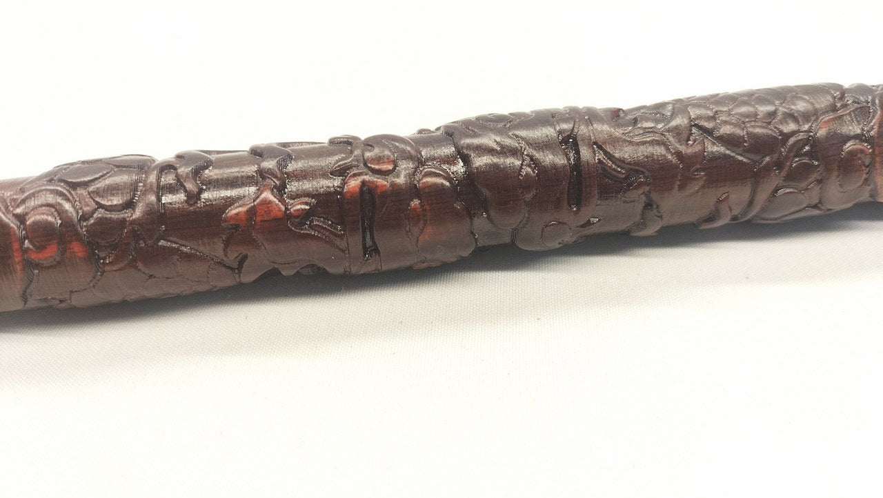 Rozenhouten Cane met Uitgesneden Figuren - Luxe Impact Play Stok 40cm - BDSM Cane - SM - speeltjes