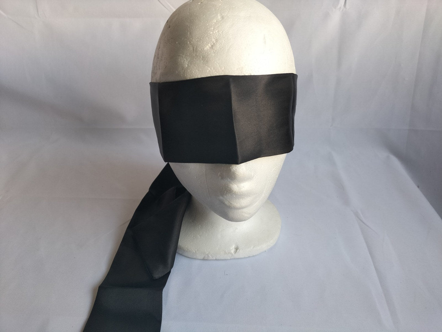 Satijn oogmasker (diverse kleuren) - SM - speeltjes