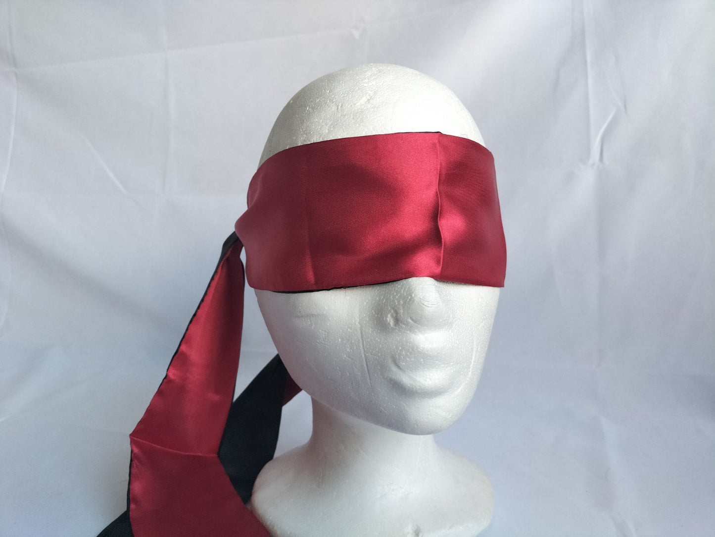 Satijn oogmasker (diverse kleuren) - SM - speeltjes