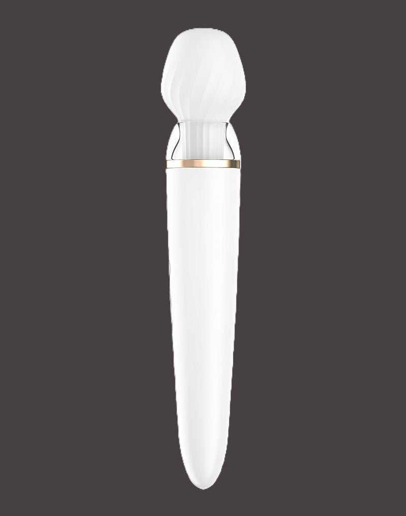met-de-wandmassager-double-wand-er-van-satisfyer-zit-je-gebonden-voor-vibratie-genot-zowel-clitoraal-als-g-spot-gezien-we-wensen-je-alvast-veel-orgames-toe