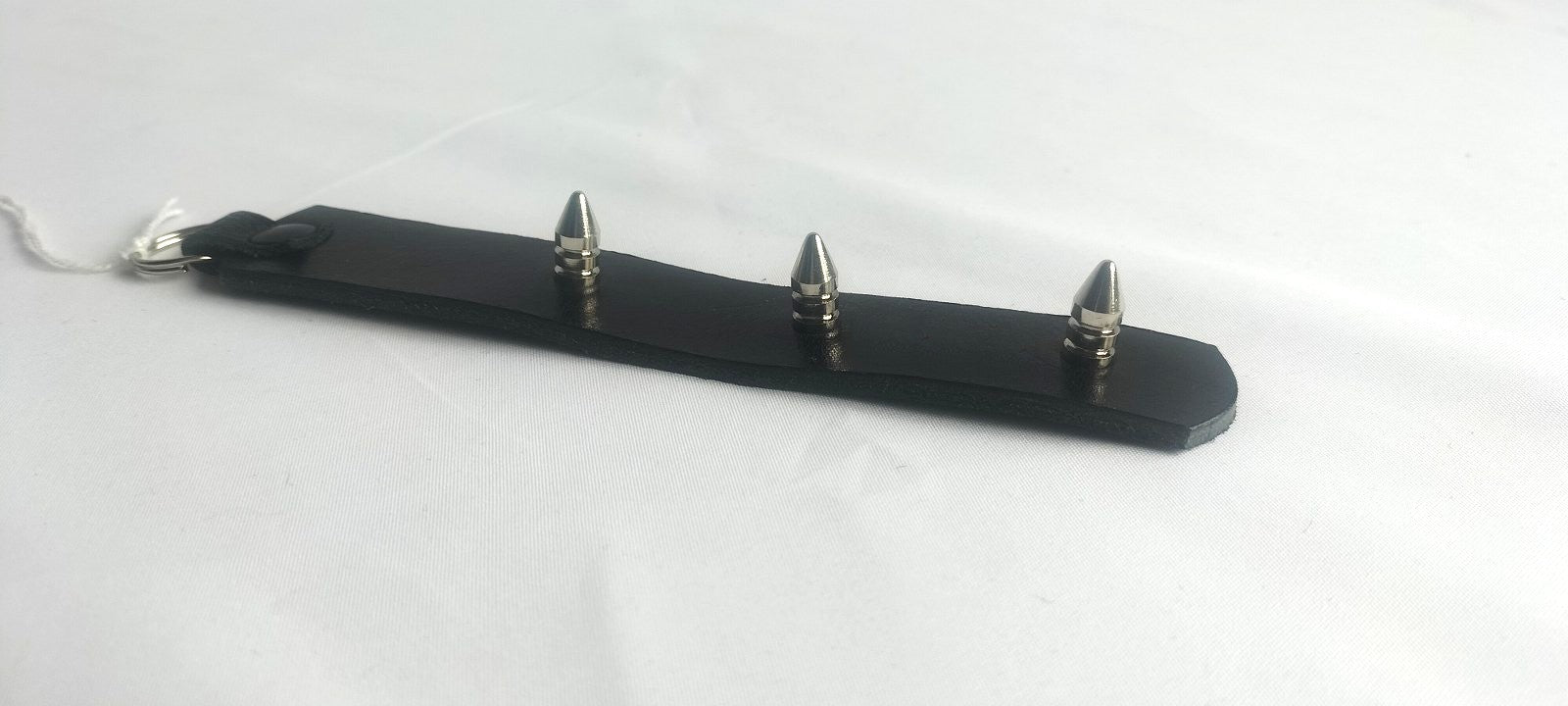 met-deze-sleutelhanger-in-de-vorm-van-een-slapper-heb-e-steeds-jouw-brat-correctiemiddel-kort-bij-de-hand