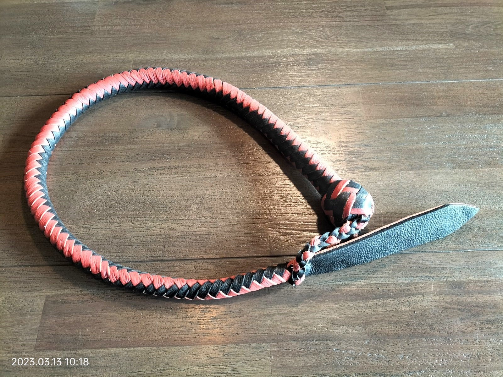 Snake whip met grote flap aan het einde - SM - speeltjes