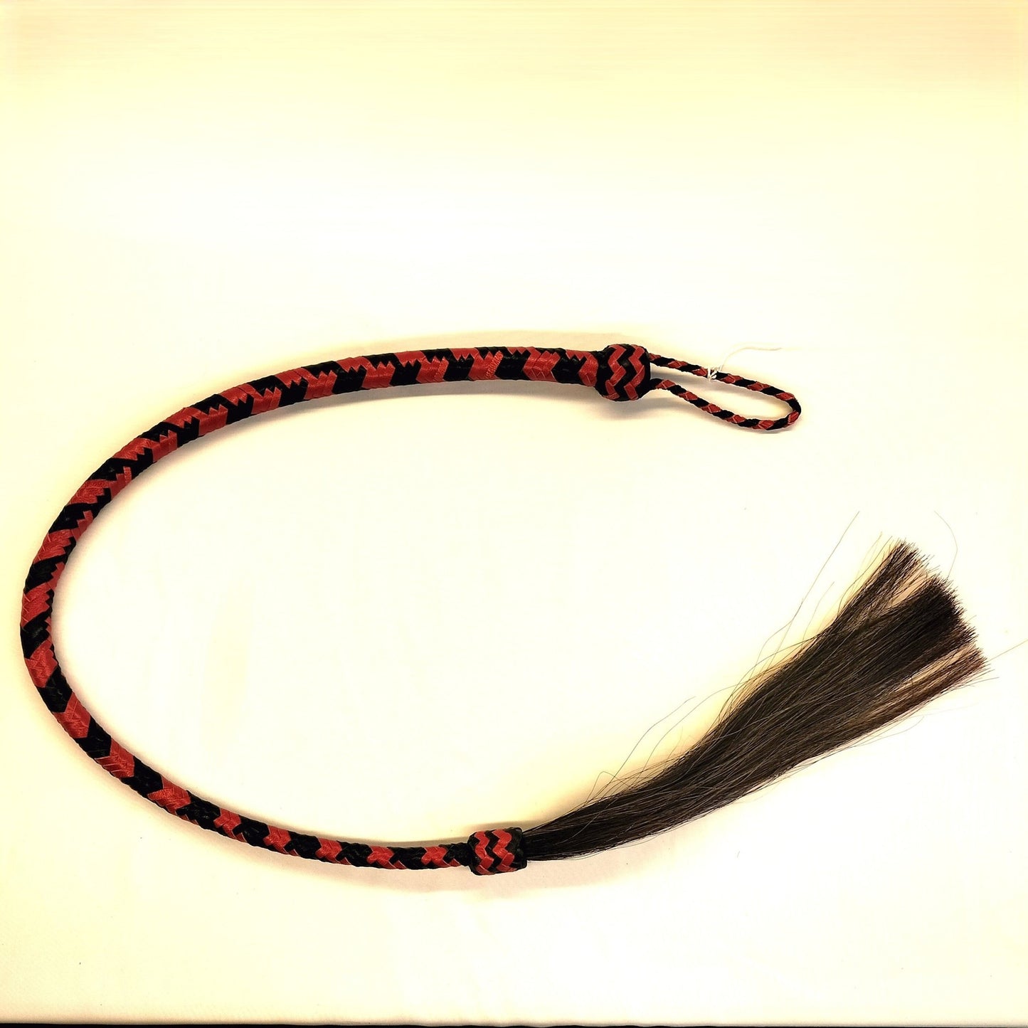 Snake Whip met Paardenhaar 110cm - Unieke Leren BDSM Zweep Zwart/Rood - Impact Play - SM - speeltjes