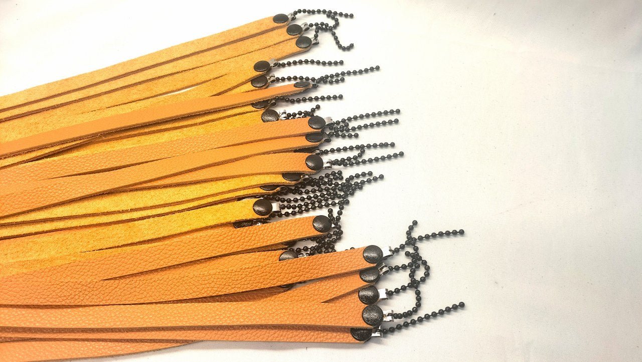 Terracotta Leder Flogger met Chainballs - Exclusieve Handgemaakte Flogger - BDSM - SM - speeltjes