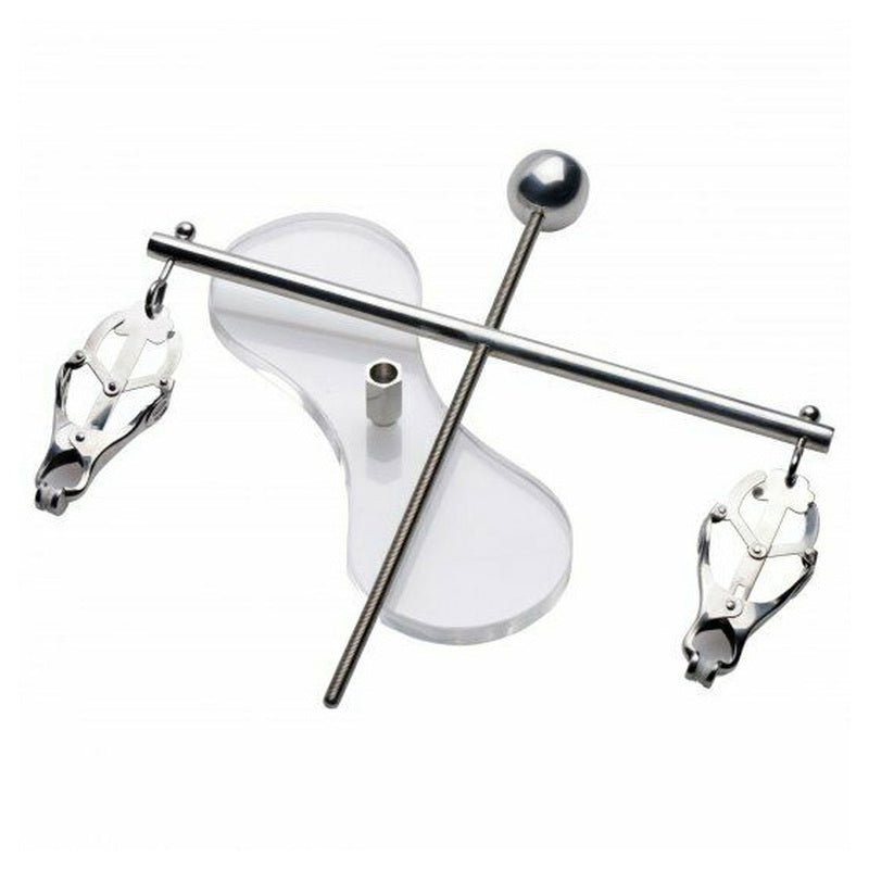 met-deze-tower-of-pain-of-ook-wel-tower-of-pleasure-teplklemmen-set-genoemd-heb-je-niet-alleen-het-effect-van-de-knijpende-clover-clamps-maar-kan-je-ook-nog-eens-de-trekkende-kracht-opvoeren-lets-play-3