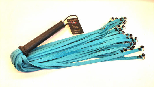 Turquoise Flogger met 36 Acryl 8mm Balletjes - 70cm Handgemaakt in België - Impact Play Flogger - SM - speeltjes