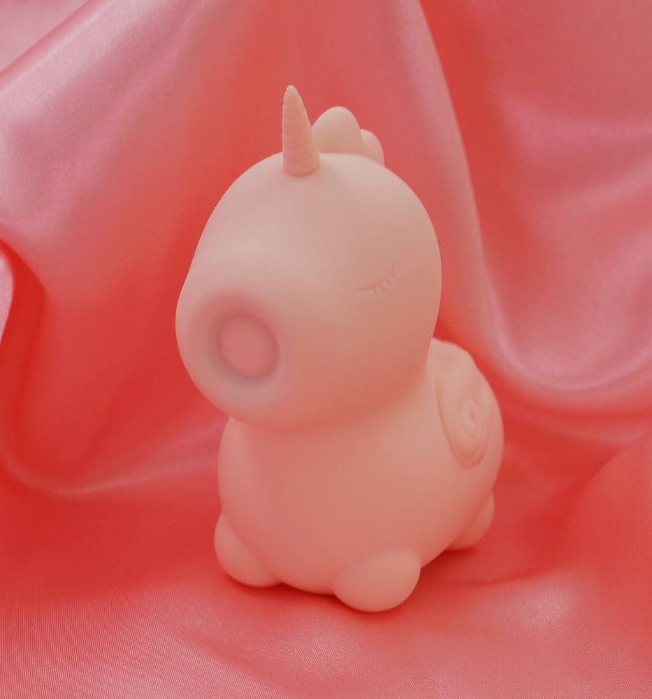 ervaar-als-geen-ander-de-sensuele-tintelingen-dankzij-deze-unihorn-heart-throb-met-zijn-duo-motor-die-enerzijds-voor-een-verwennerij-zorgt-dankzij-zijn-intens-pulserende-snuit-en-aan-de-andere-kant-voor-een-vibrerende-massage-dankzij-de-2de-motor-3