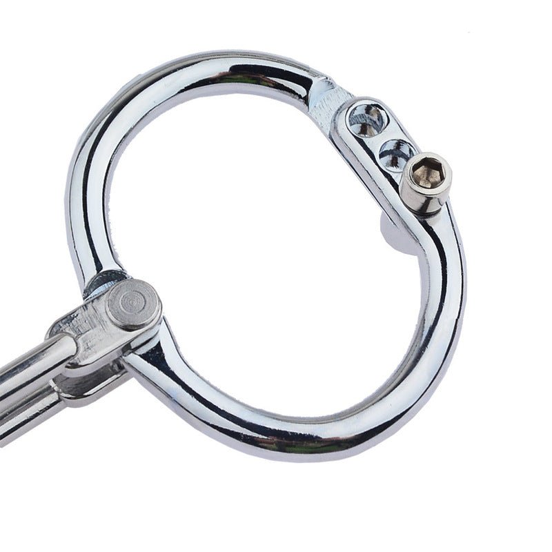 laat-jouw-onderdanige-zich-helemaal-nedering-voelen-met-deze-in-drie-maten-verstelbare-metalen-handboeien-die-afsluitbaar-zijn-door-middel-van-een-imbus-sleutel-5