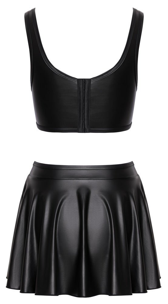 als-je-met-deze-wetlook-top-en-minirok-niet-opvalt-dan-weten-wij-het-ook-niet-meer-dankzij-de-geaccentueerde-lijnen-op-de-juiste-plaatsen-en-het-plooi-minirokje-zie-je-er-gewoon-fantastisch-uit-5