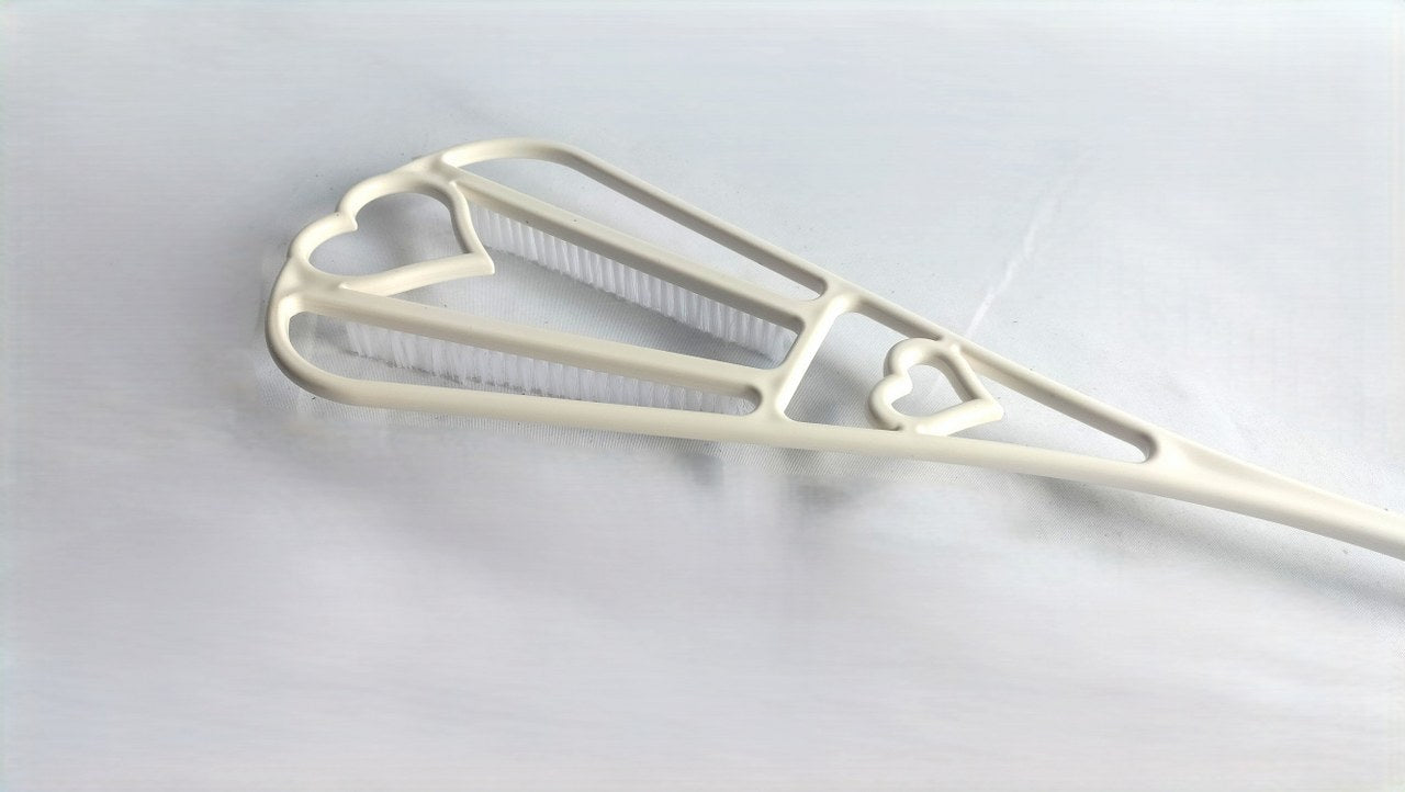 leuke-bdsm-toy-voor-zij-die-ouden-van-een-iets-scherpere-pijn-een-beetje-vergelijkbar-met-een-cane-maar-dan-net-iets-minder-scherp-2