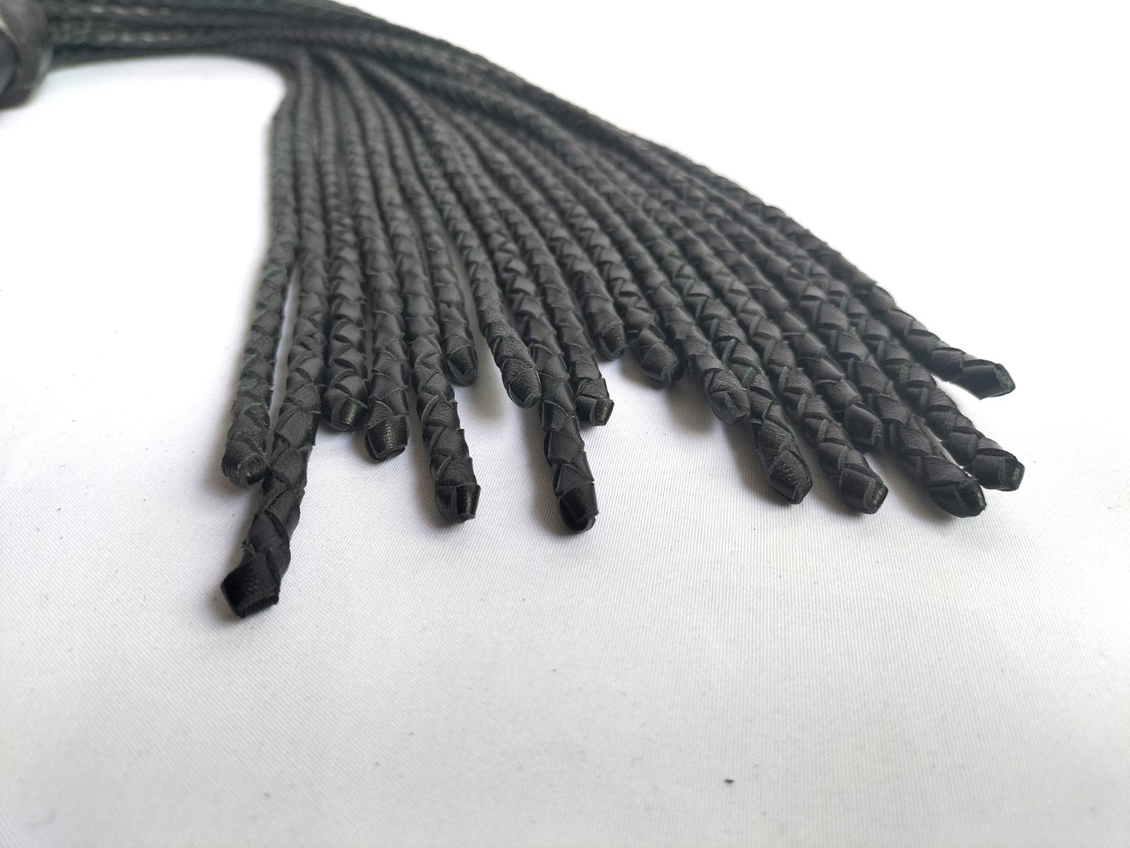 Zwart leder cat O 18 met geweven falls - SM - speeltjes