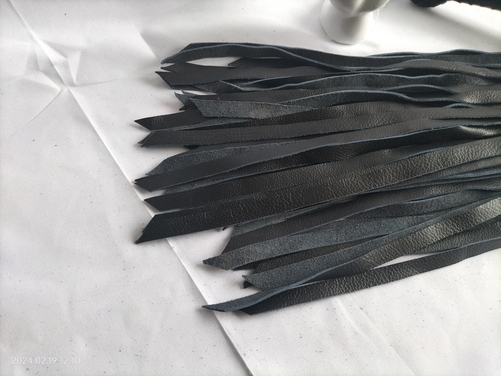 Zwart lederen flogger 72 falls - SM - speeltjes