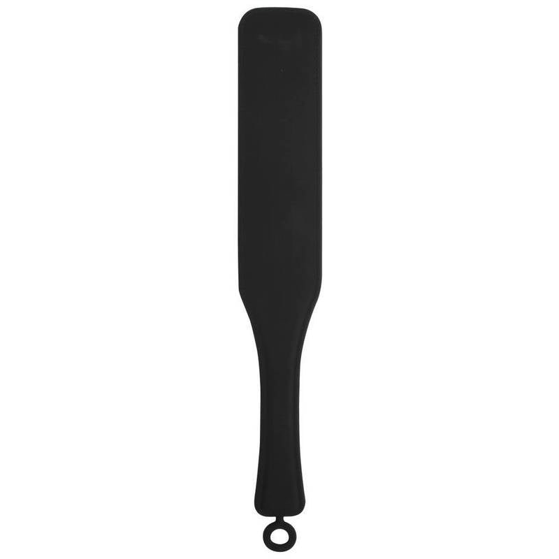 met-deze-zwart-geruite-spank-paddel-gemaakt-van-silicone-weet-je-jouw-speelpartner-zeker-te-bekoren-hij-kan-zowel-afgekoeld-worden-als-verwarmd-worden-daarnaast-is-hij-ook-nog-eens-hyperalergeen gemaakt-3