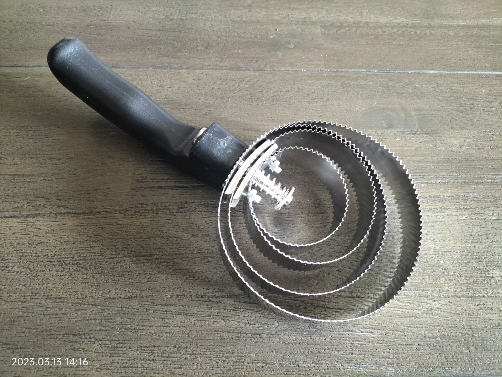 4 ringen scratcher - SM - speeltjes