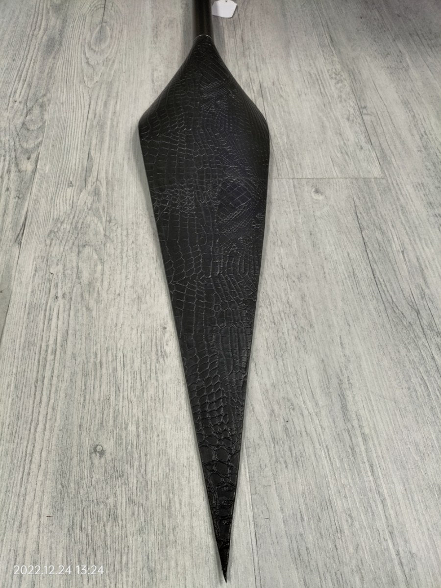 Zwarte devils tail met croco print