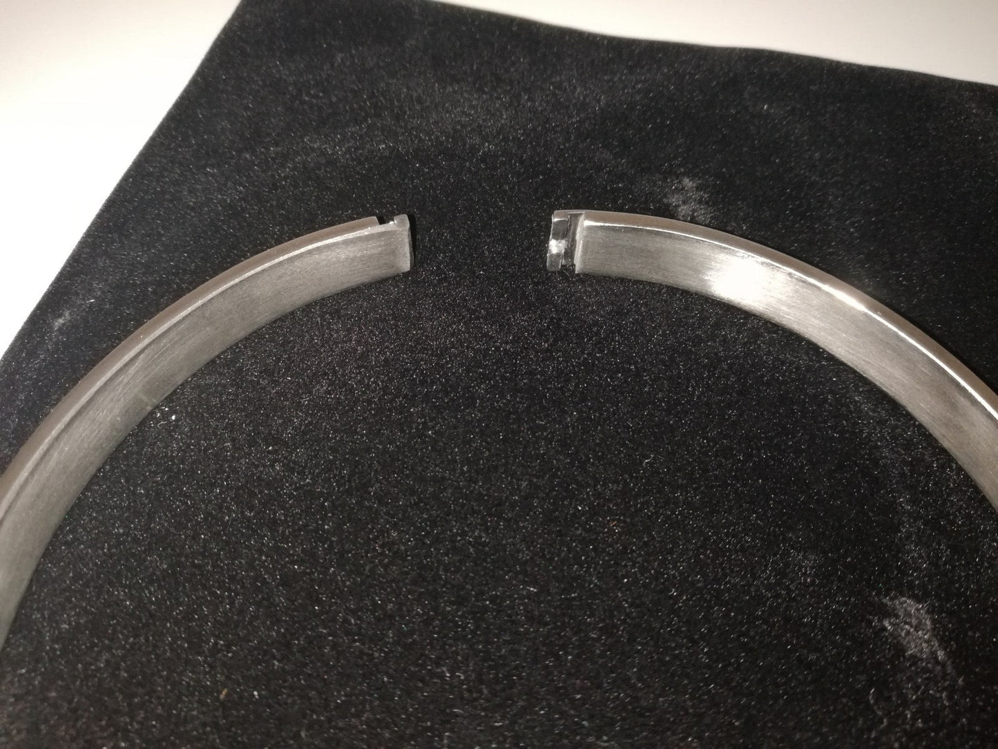 Stainless steel collar 128 mm