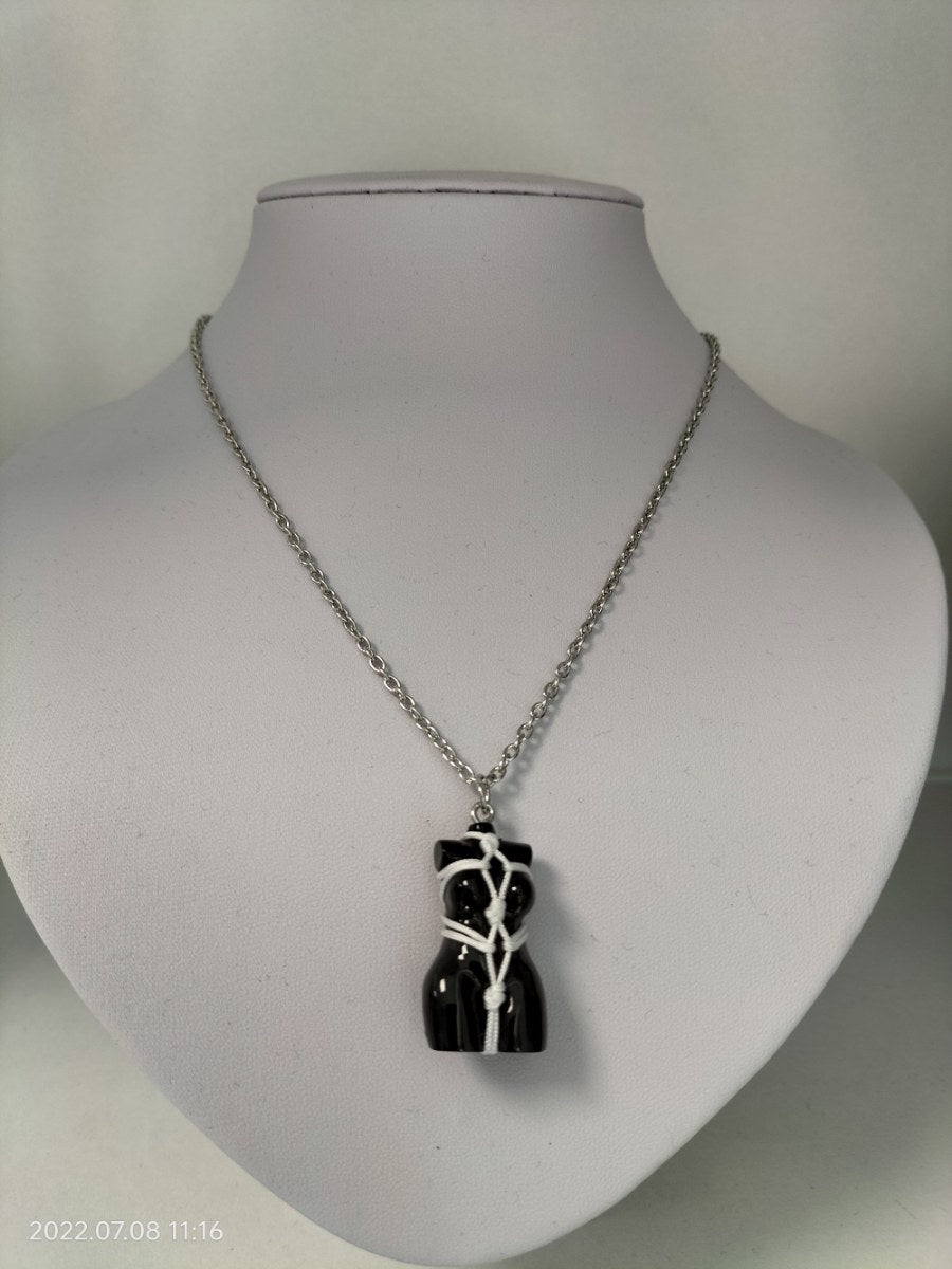 Bondage set earrings/necklace white rope