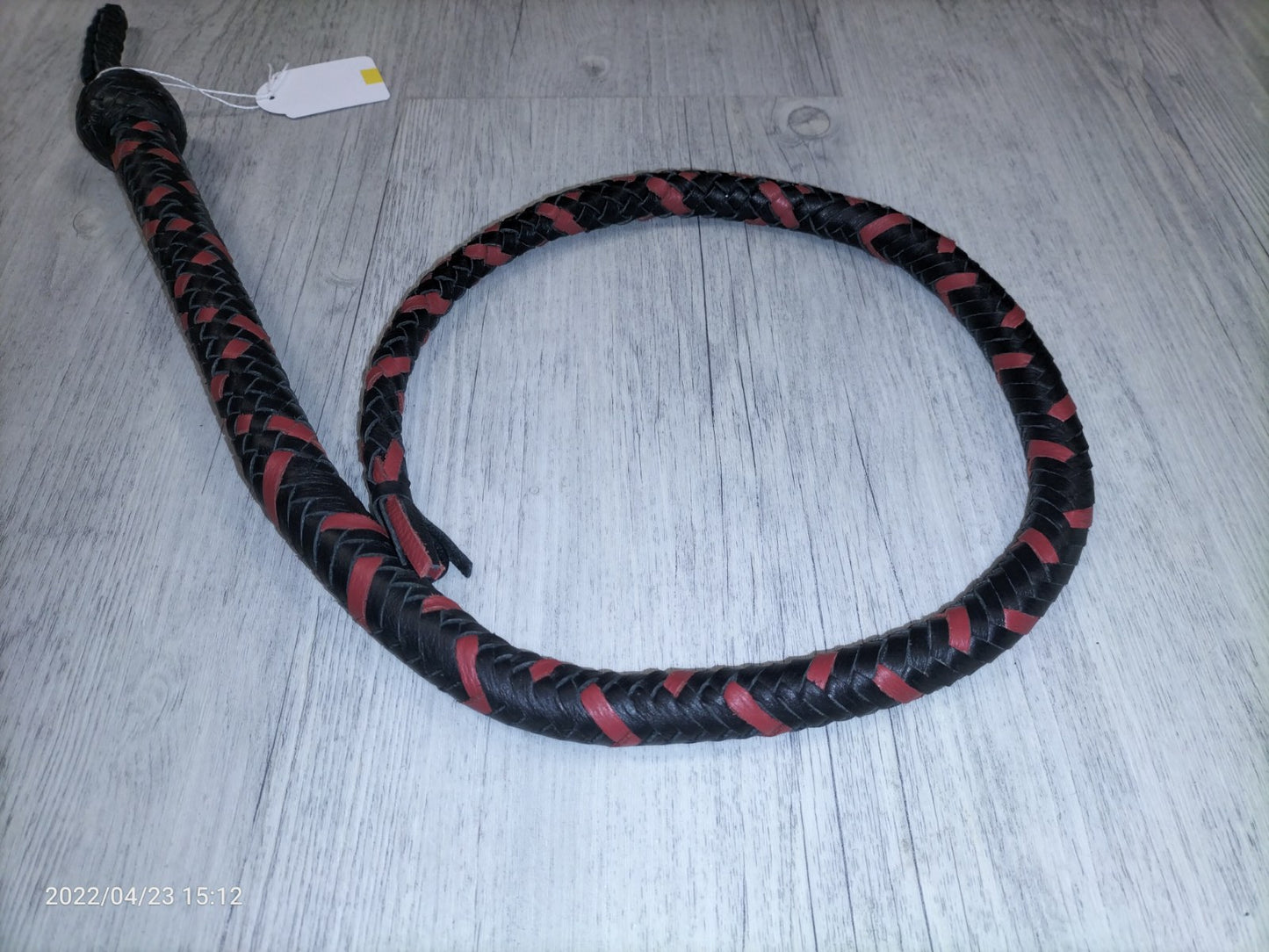 Zwarte/rode bull whip 90 cm