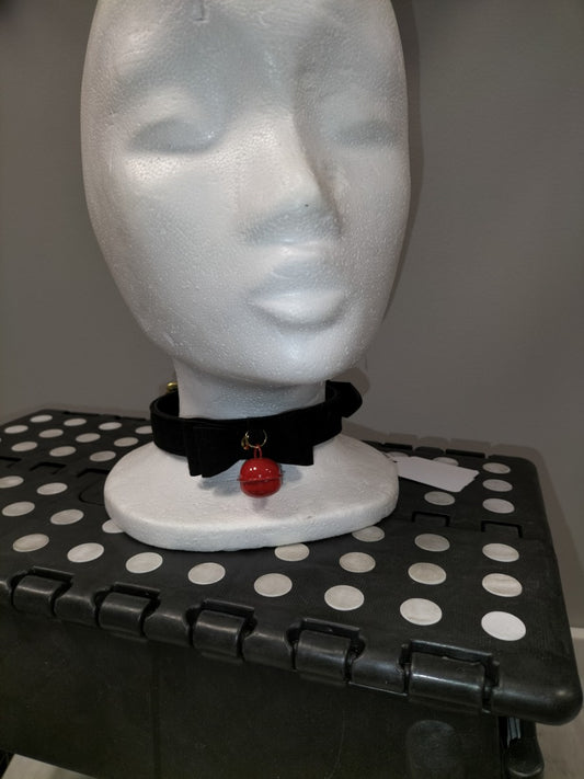 Vegan collar with red bell