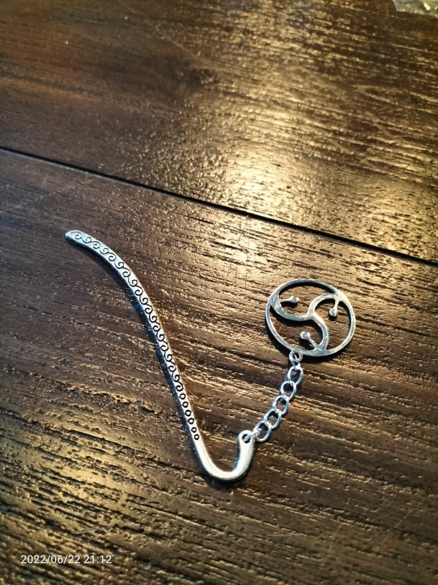 Boeklegger met BDSM logo - SM - speeltjes