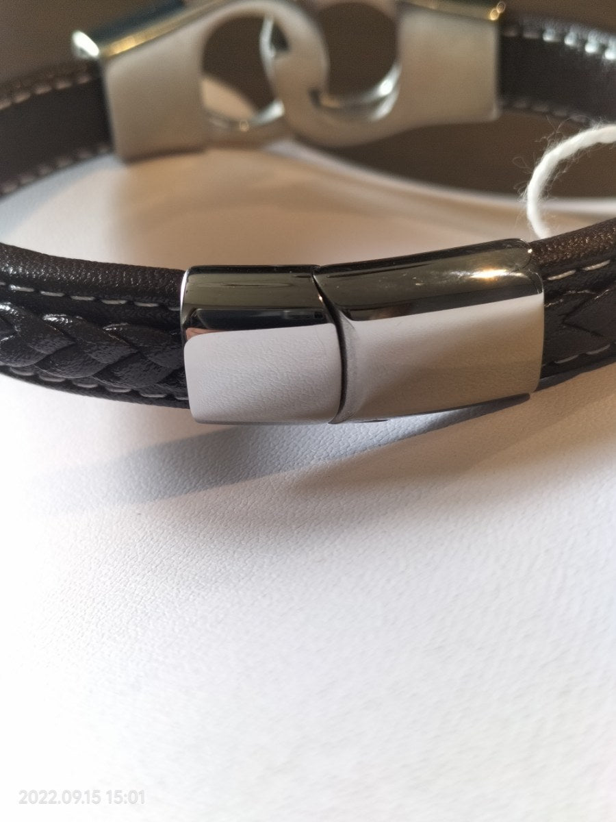 Bruin lederen heren armband met stiksel en zilver handboeien 22 cm - SM - speeltjes