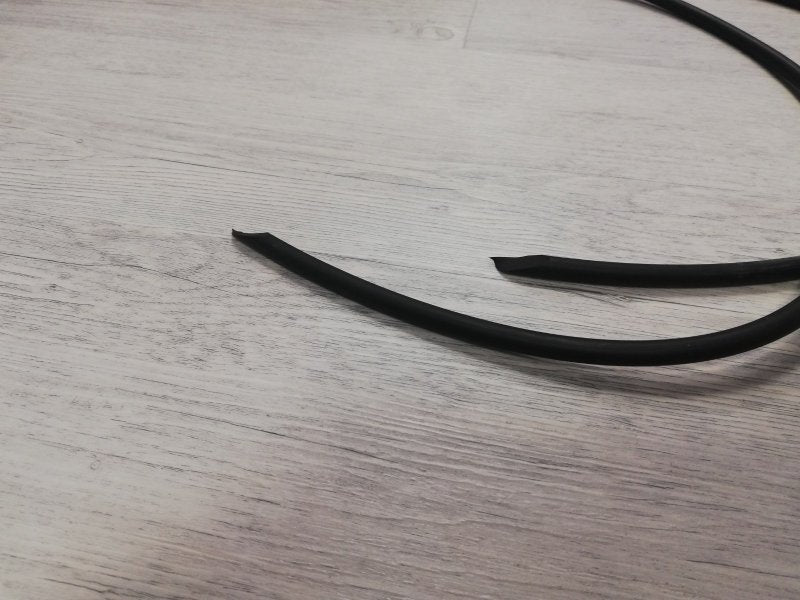 EPDM gesel 116 lang - SM - speeltjes