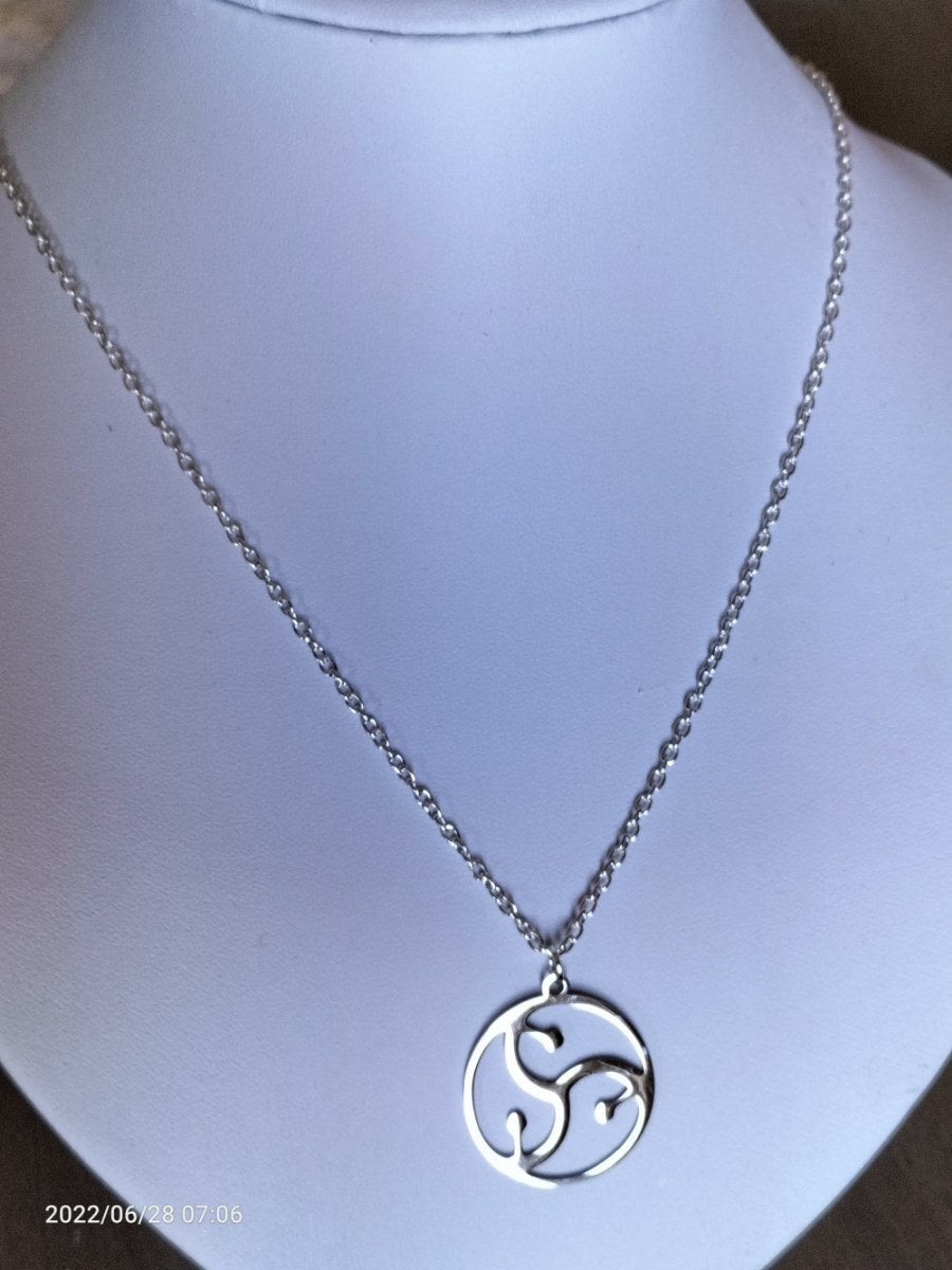 Halsketting met open BDSM logo - SM - speeltjes