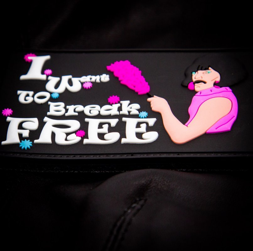 I want to break free - SM - speeltjes