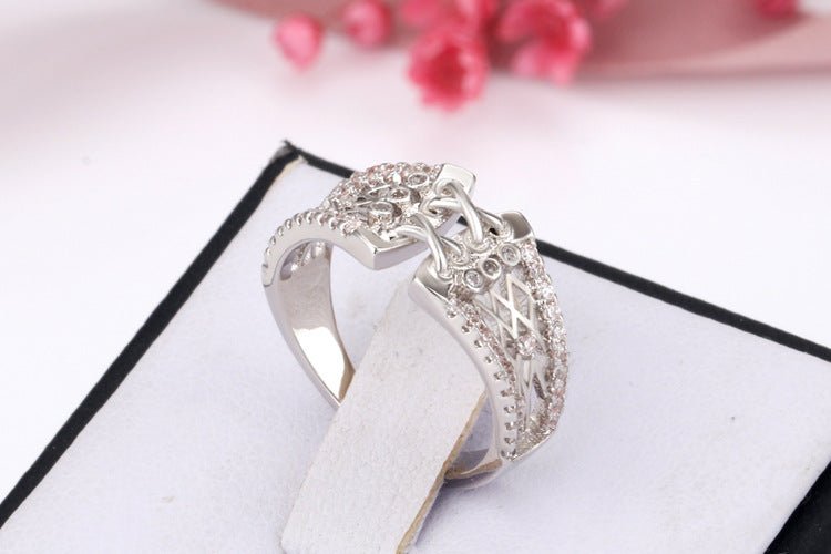 Korset ring zilverkleurig (diverse maten) - SM - speeltjes