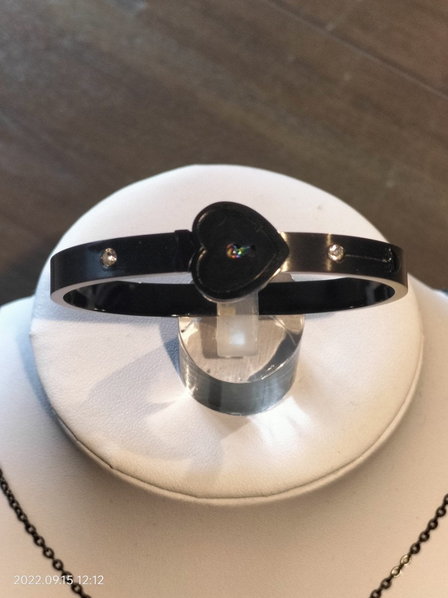 Owned en slaved armband + ketting zwart kleurig - SM - speeltjes