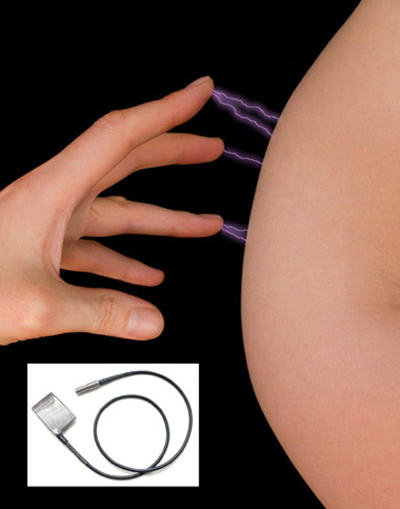 dankzij-deze-powertripper-van-kinklab-maak-je-dankzij-je-neon-wand-jezelf-electrisch-geladen-een-kus-een-aanraking-alles-laat-elke-aanraking-zinderen-1