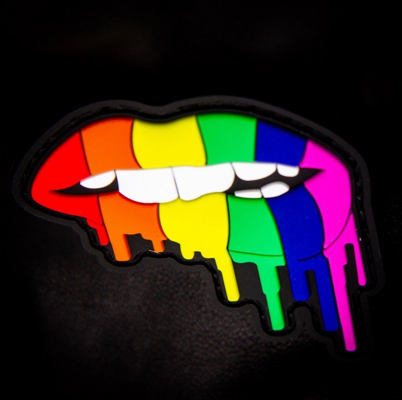 Pride love lips pin - SM - speeltjes