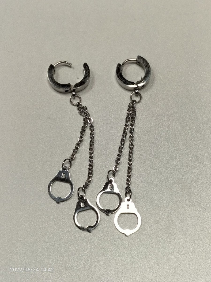 RVS oorbellen ketting en handboeien zilverkleurig - SM - speeltjes