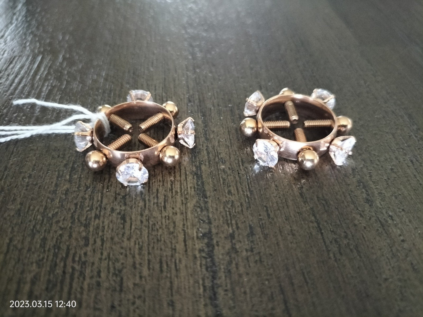 Tepelringen met steentjes zijkant rosé goudkleurig - SM - speeltjes